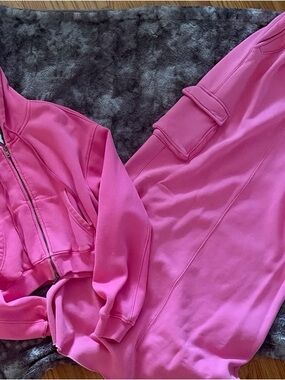 Body Envy Pink Women's Zip Hoodie Jacket - Brand Unspecified